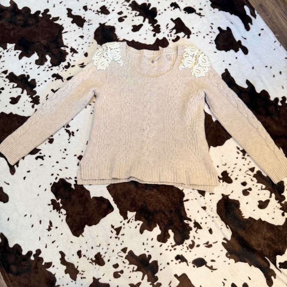 Knitted & Knotted Sweater Womens Medium Beige Lace Cable Knit Boho Cottagecore
